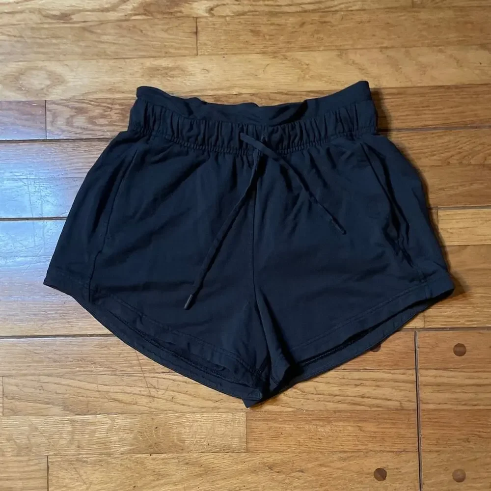 Lululemon Inner Glow Short 3